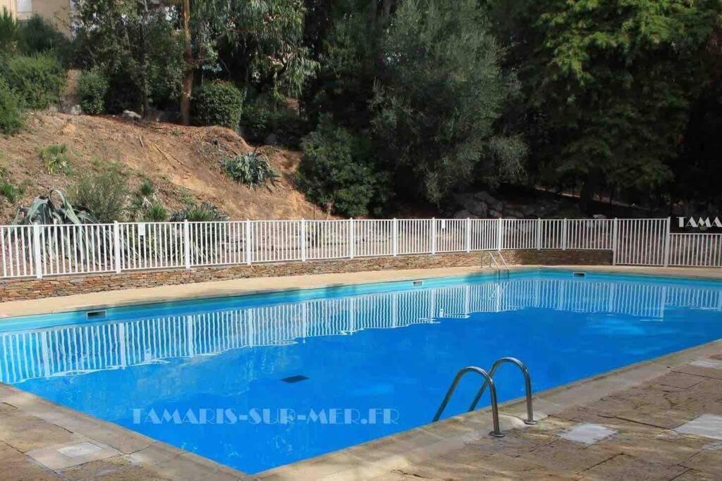 Le Dyonisos Et Piscine Appartement La Seyne-sur-Mer Buitenkant foto